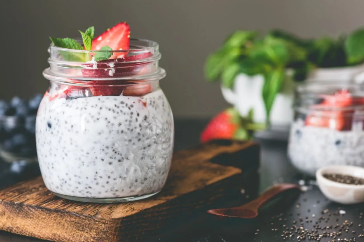 Iogurtes e frutas podem ser boas combinações para o consumo da chia