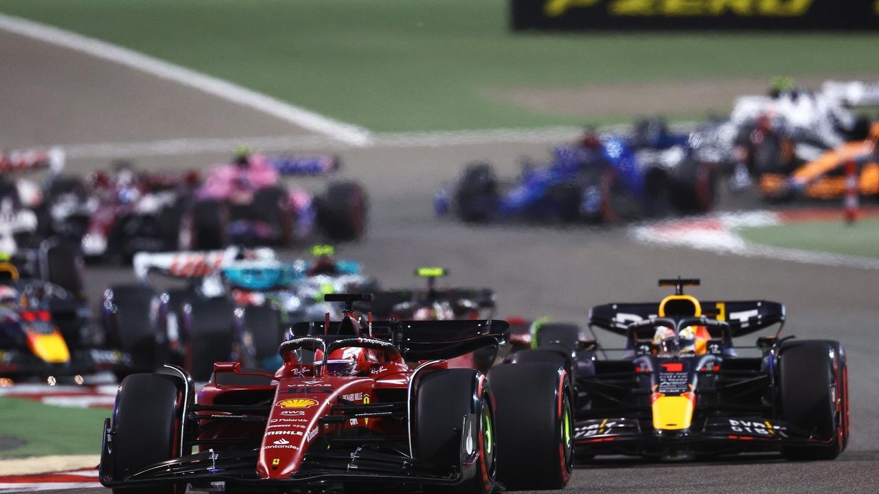 GP de Singapura: Sainz lidera nova dobradinha da Ferrari em