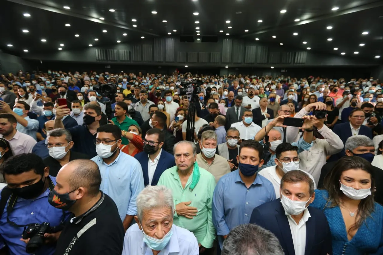Auditório Murilo Aguiar, na Assembleia Legislativa, está lotado em evento de filiação do União Brasil
