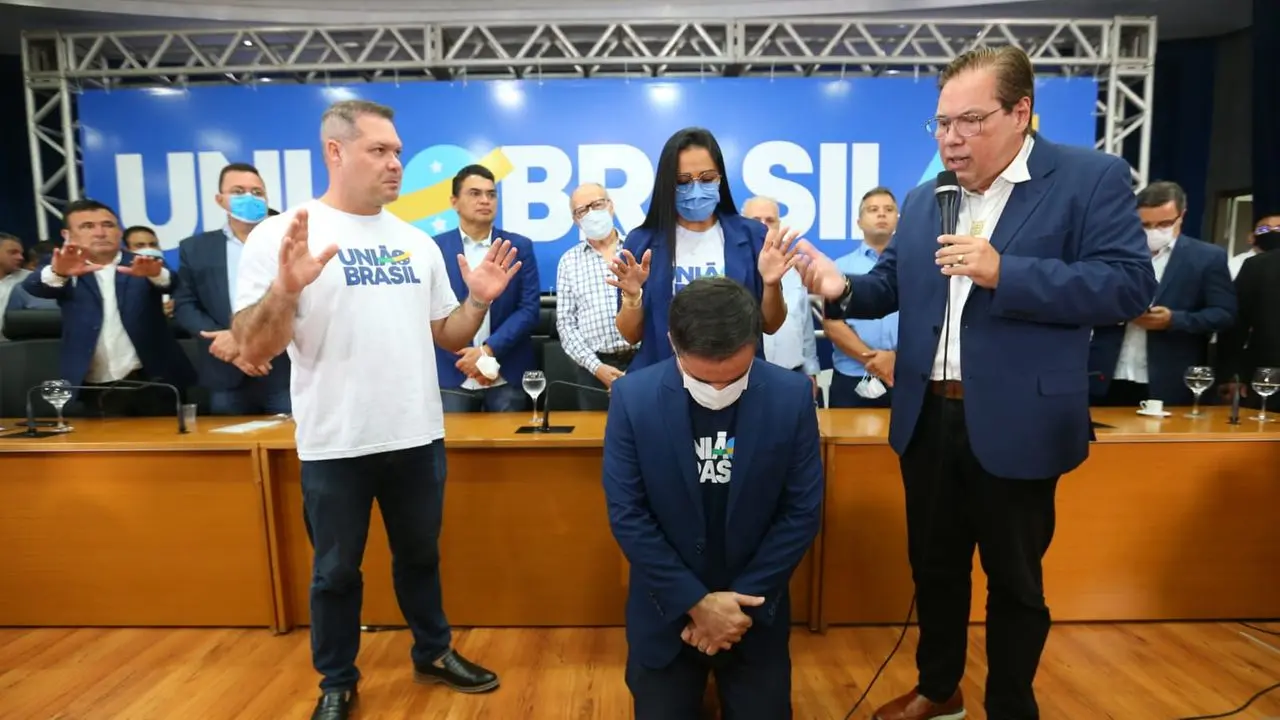 Capitão Wagner sendo consagrado