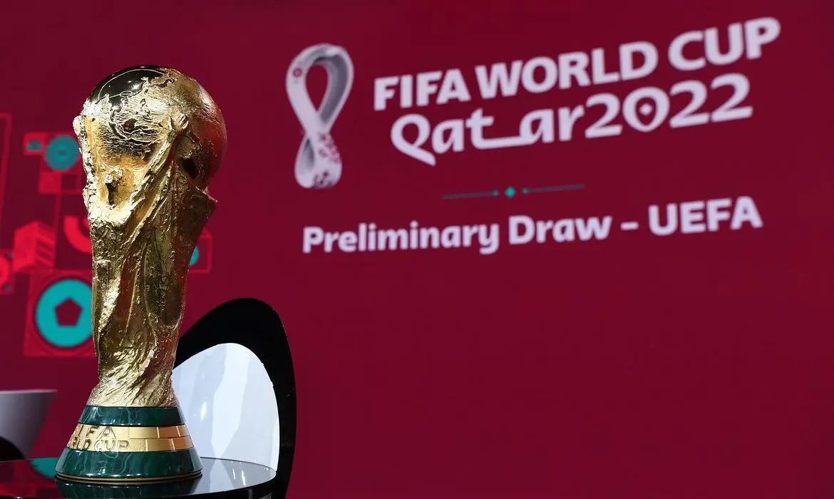 Imagem da taça de campeão da Copa do Mundo da Fifa