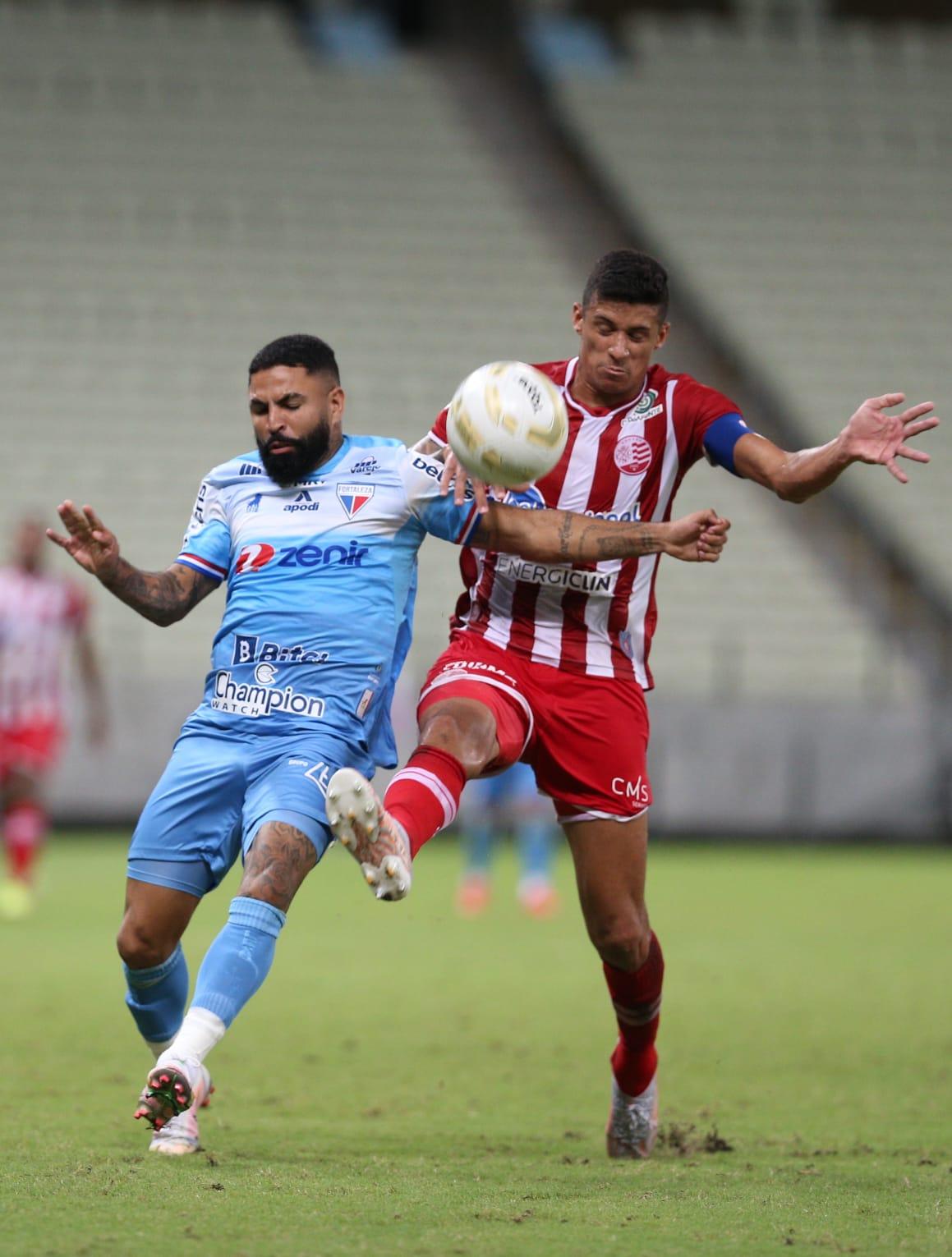 Náutico vence nos pênaltis e pega Fortaleza nas semifinais