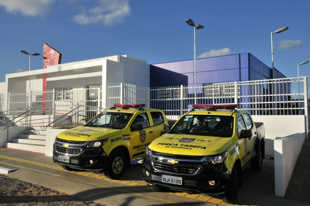 Homem matou o pai com golpes de faca e foice em Alagoas