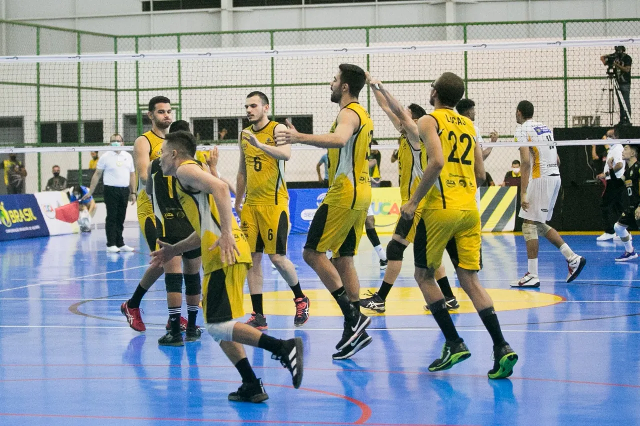 A equipe do Instituto Cuca venceu em Fortaleza, por 3 sets a 1 e saiu na frente na série