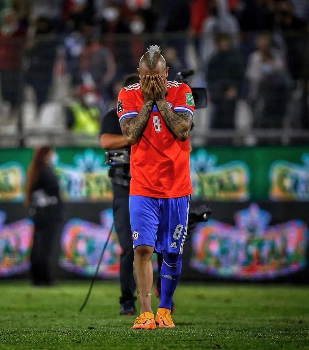 Vidal, volante da seleção chilena.