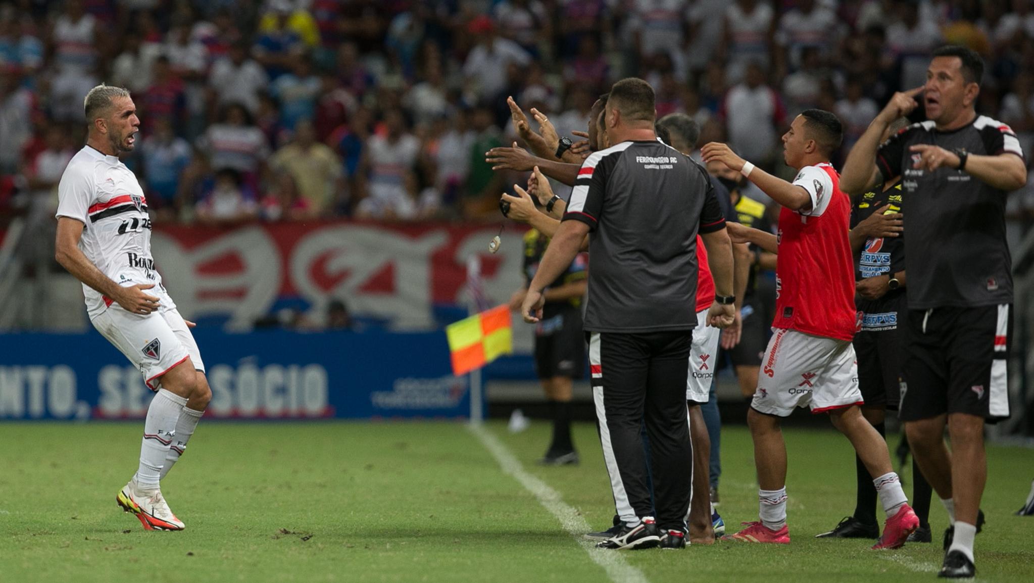 Ferroviário tem partida da Copa do Brasil alterada pela 3ª vez, jogando  agora em São Januário - Jogada - Diário do Nordeste