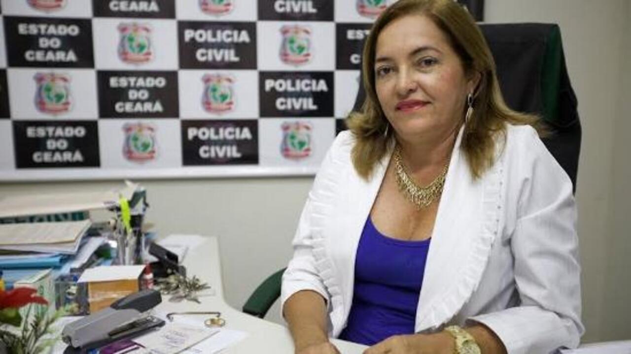 delegada Ana Lúcia Moreira de Almeida