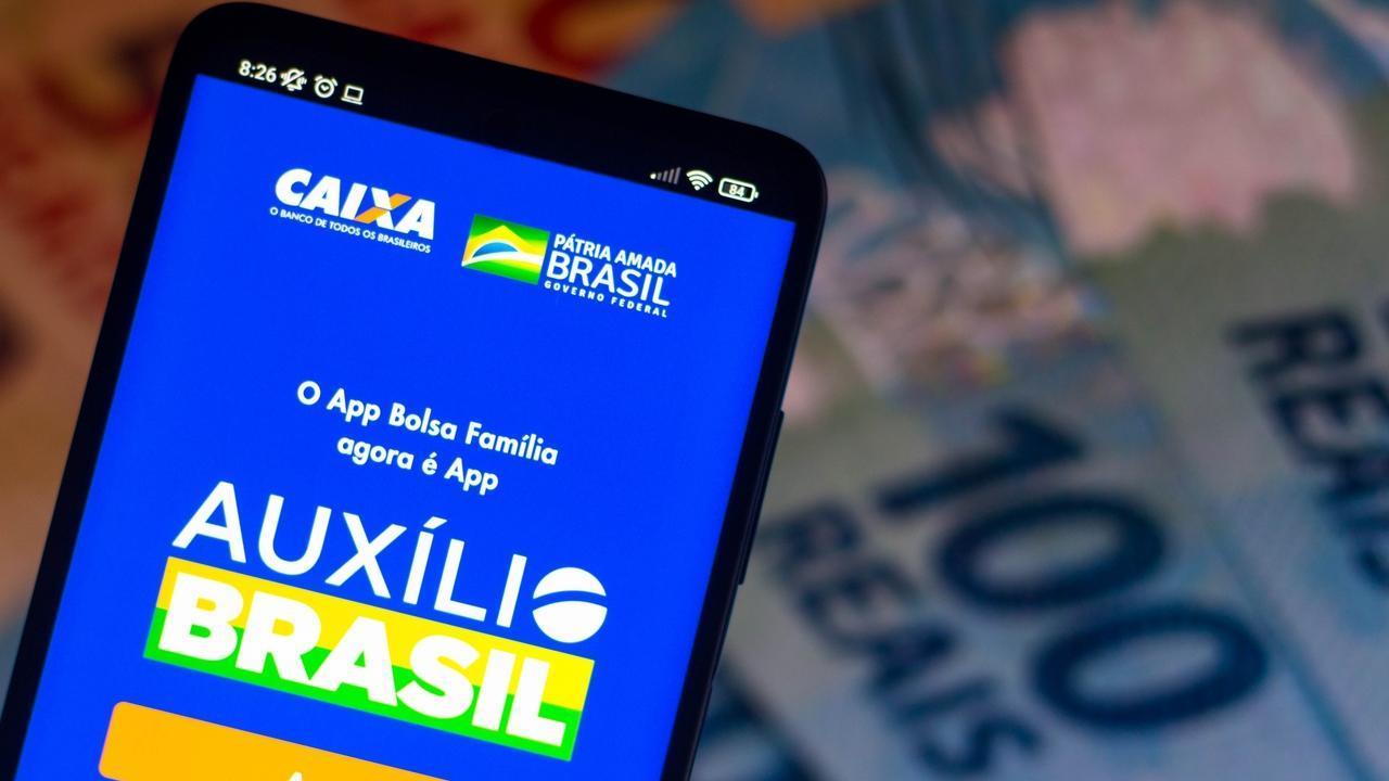 Caixa lança aplicativo para apostas com nove modalidades de jogos - Folha PE