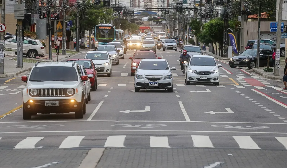 Readequação de velocidade torna trânsito mais fluido