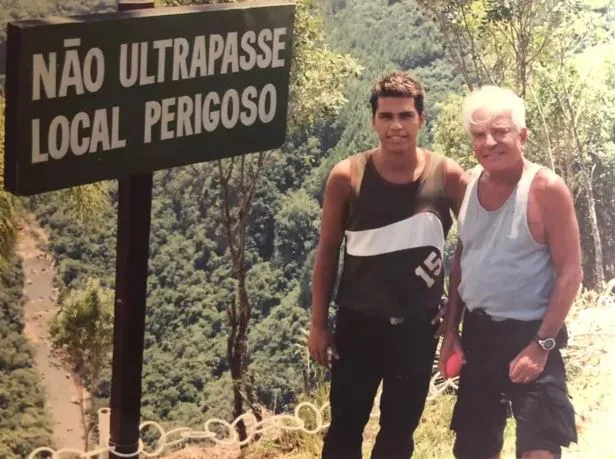 Advogado de Cid Moreira criticou denúncia de Roger contra o pai