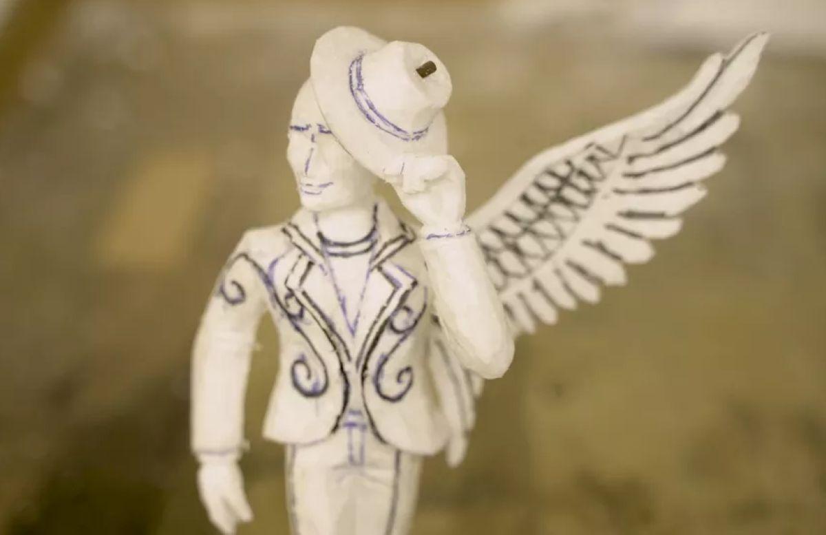 escultura de paulo gustavo na são clemente