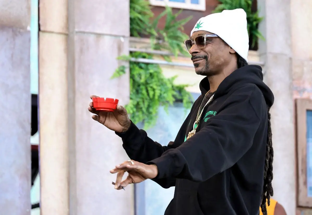 Imagem da notícia: No metaverso, Snoop Dogg planeja plantação de maconha