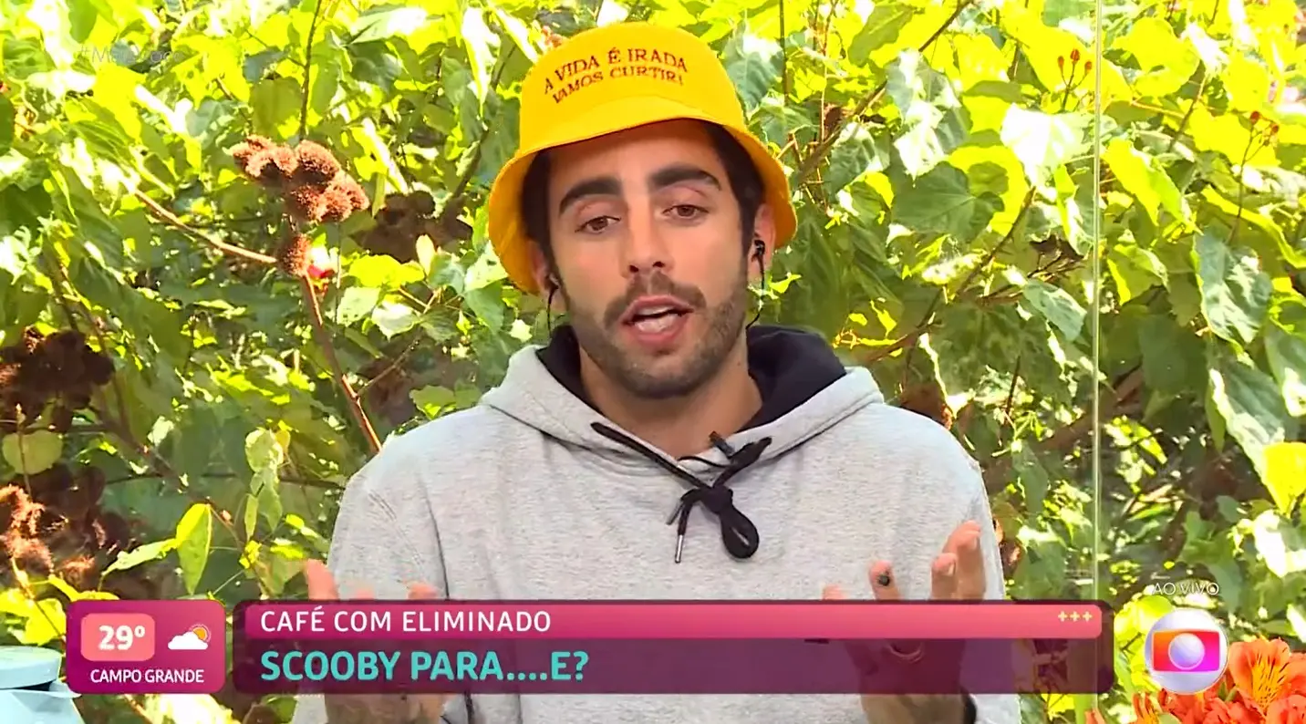 Pedro Scooby falou sobre encontro com a esposa fora da casa