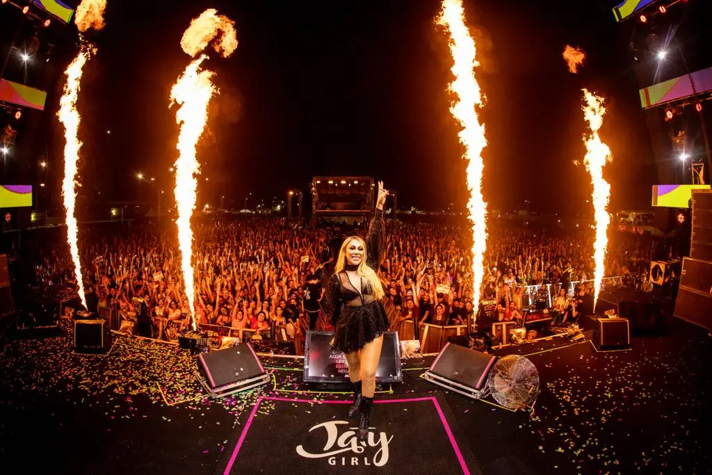 Cearense cantou sucessos da carreira