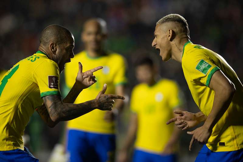 Nike divulga data de lançamento da camisa da seleção brasileira para a Copa  do Mundo de 2022 - Jogada - Diário do Nordeste