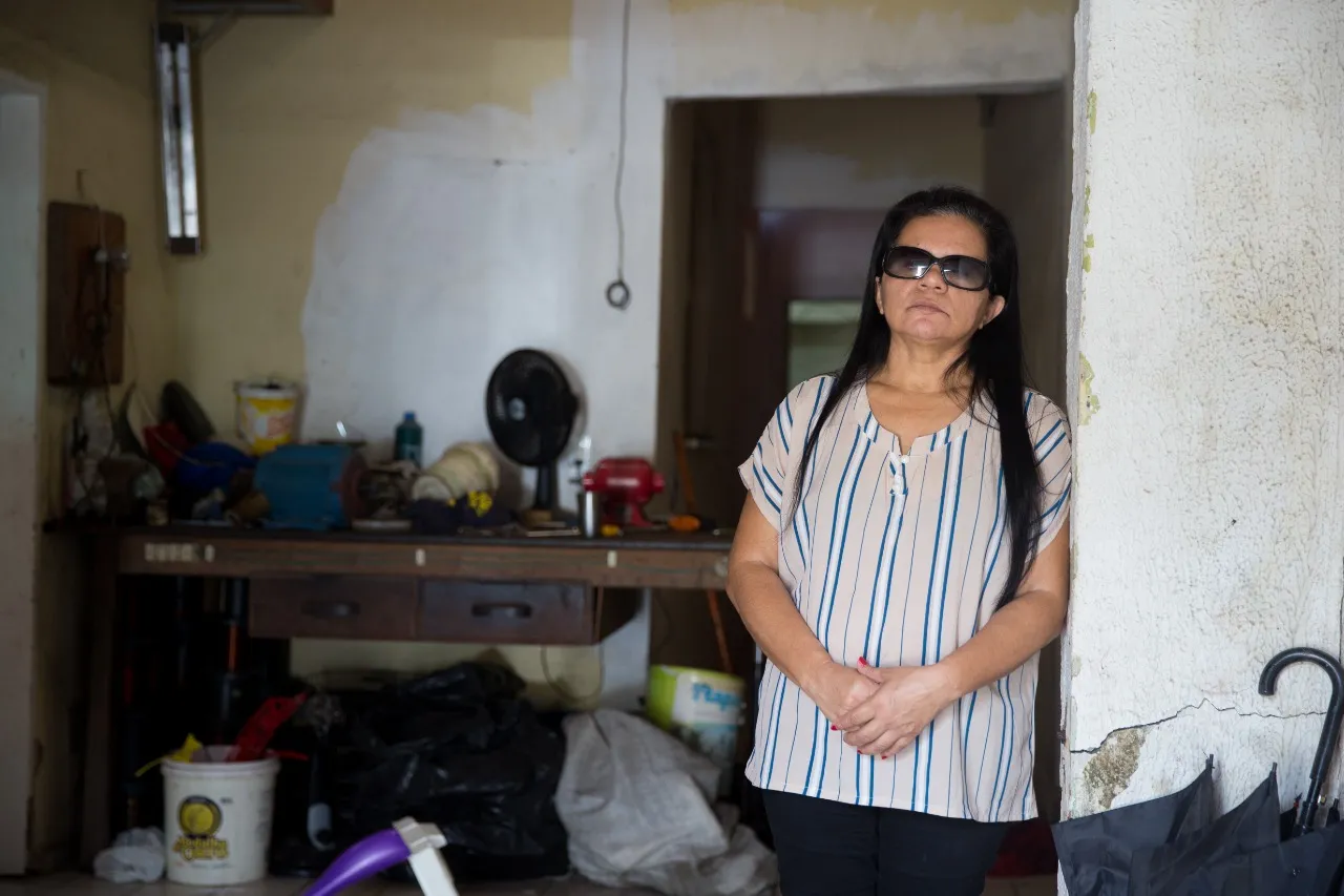 Maria de Fátima Oliveira, de 51 anos, sofre com a inflação dos alimentos e dos remédios