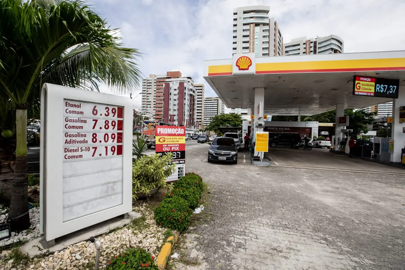 Posto de combustíveis