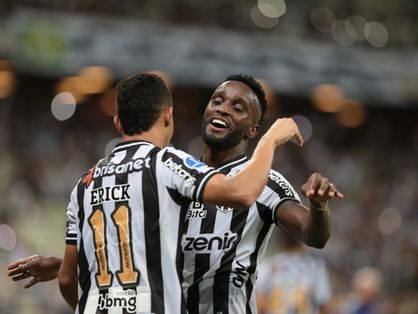 Erick e Mendoza comemoram gols pelo Ceará