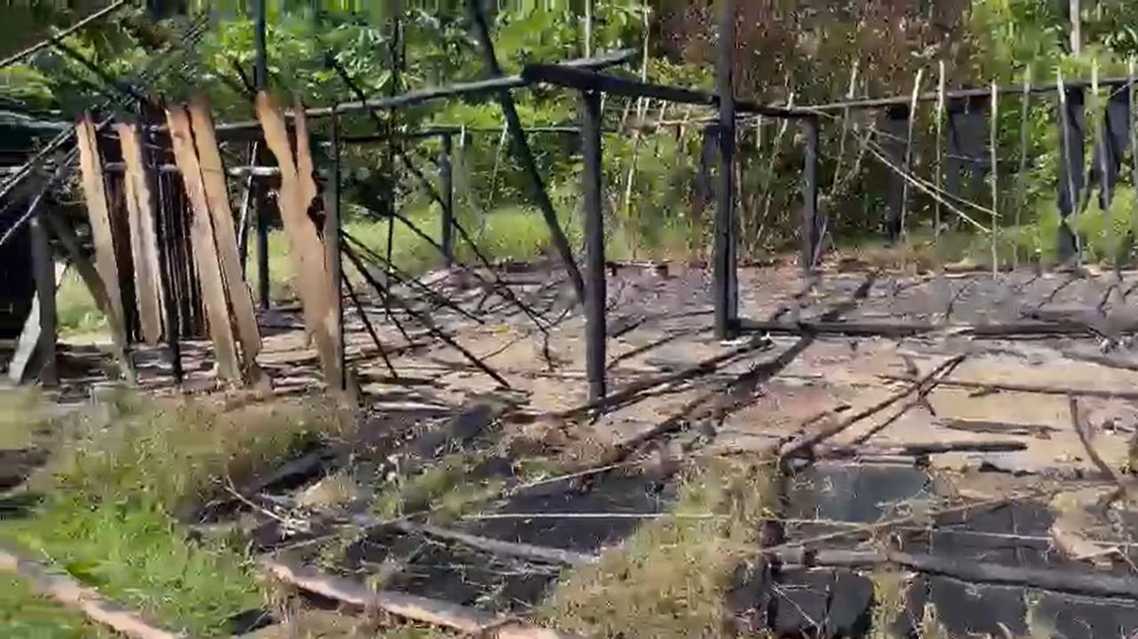 Aldeia Yanomami encontrada queimada e vazia em Roraima