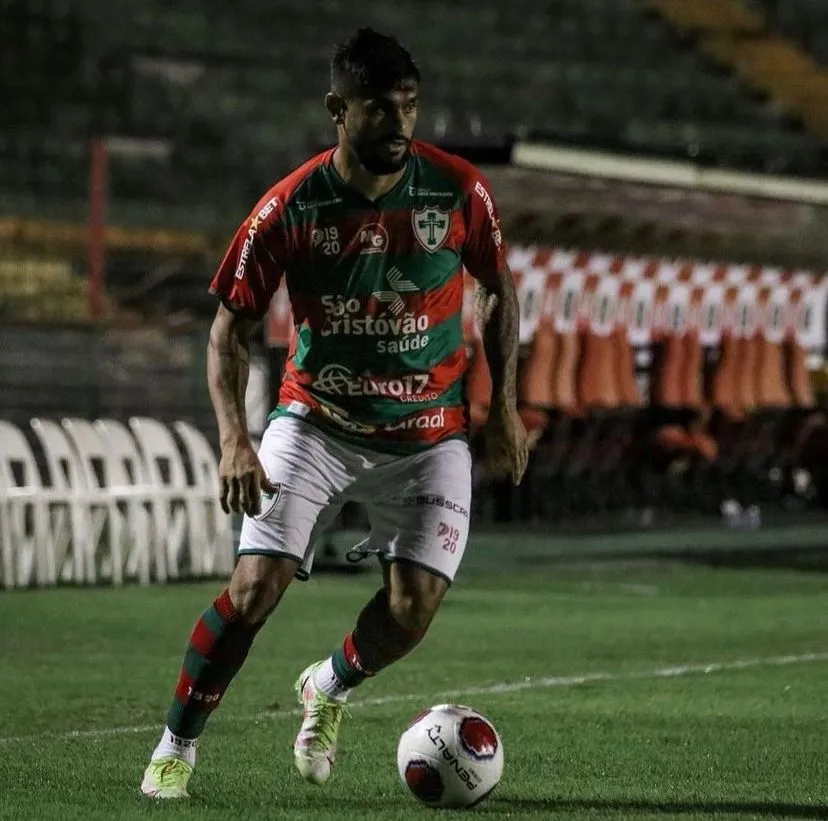 Luan Louzã estava na Portuguesa/SP