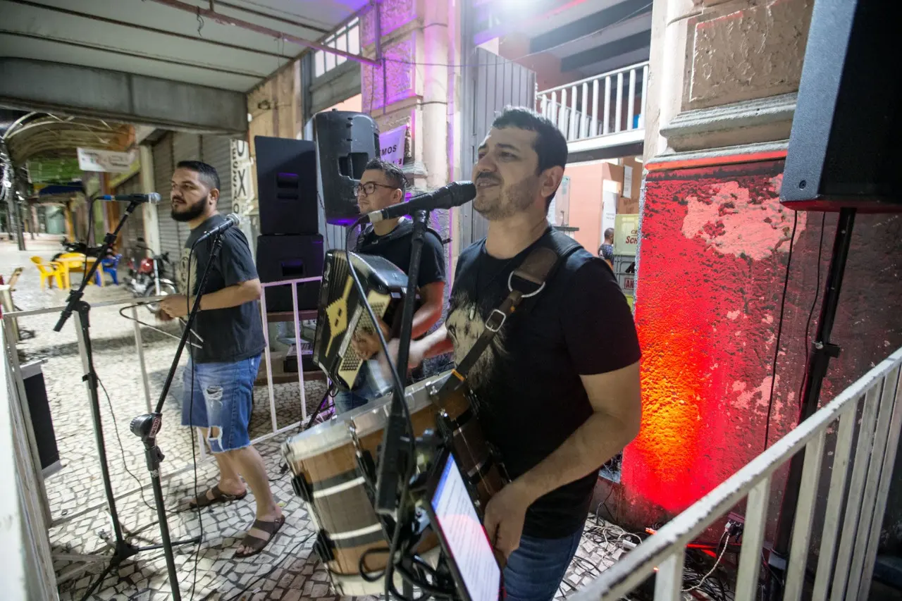 Trio Forrozim foi importante no processo de manutenção do Bar Cultural Lions