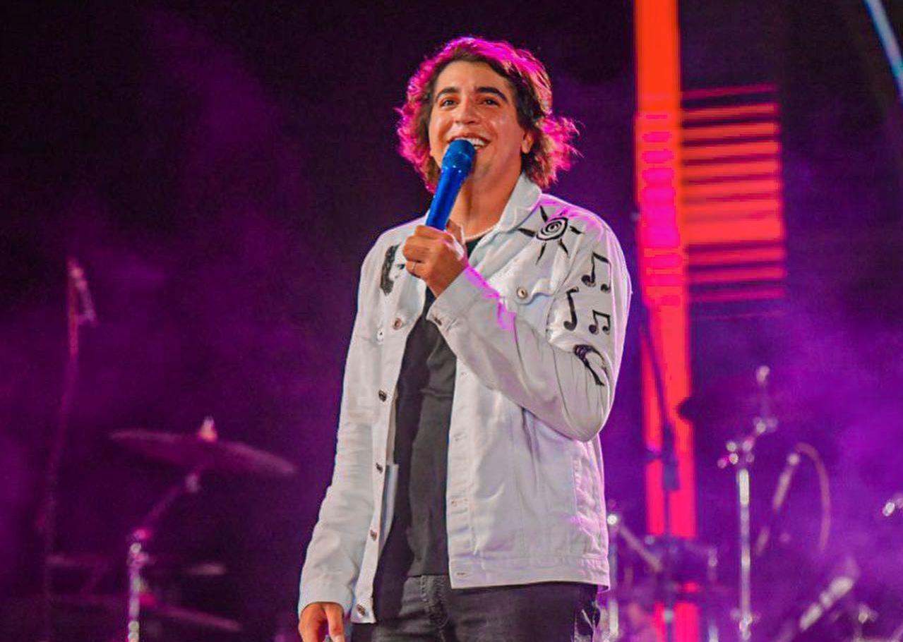 Durante show de abertura do evento, Nattan falou de emoção em poder cantar em Fortaleza