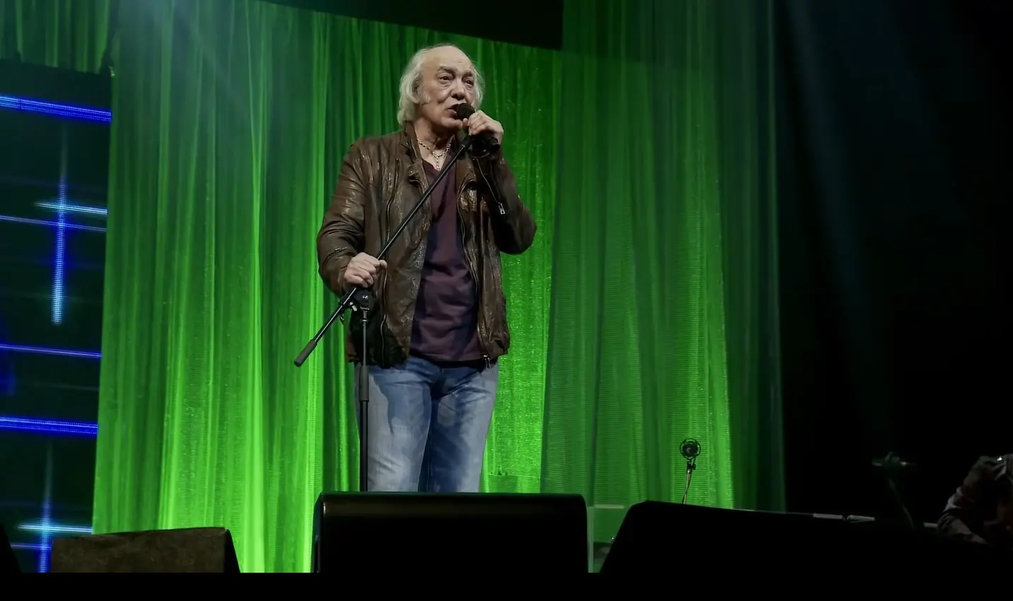 Aos 80 anos, Erasmo Carlos segue ativo na música