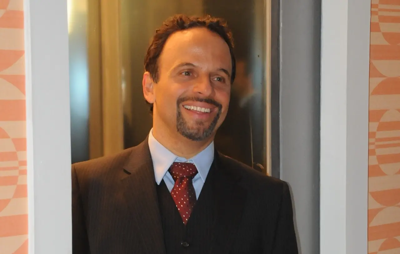 Ator Marcos Breda ainda fraturou clavícula e costela