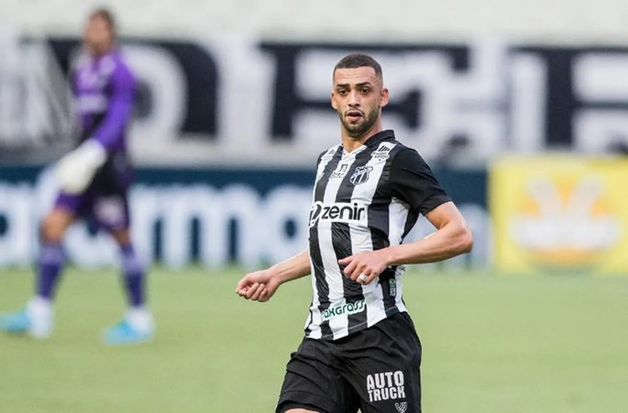 O zagueiro Gabriel Lacerda já fez 5 jogos seguidos como titular do Ceará com a lesão de Luiz Otávio