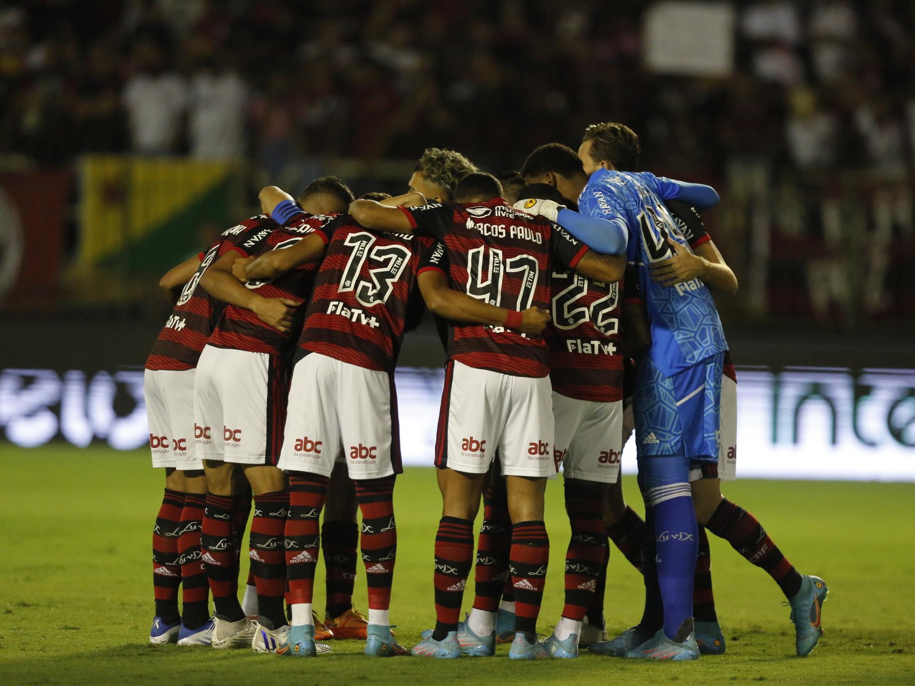 Flamengo on X: 6-1 Após bonita triangulação entre Darlene, Pimenta e  Duda, a camisa 10 das #MeninasDaGávea marca o sexto gol do Mengão! 📺:   #VamosFlamengo  / X