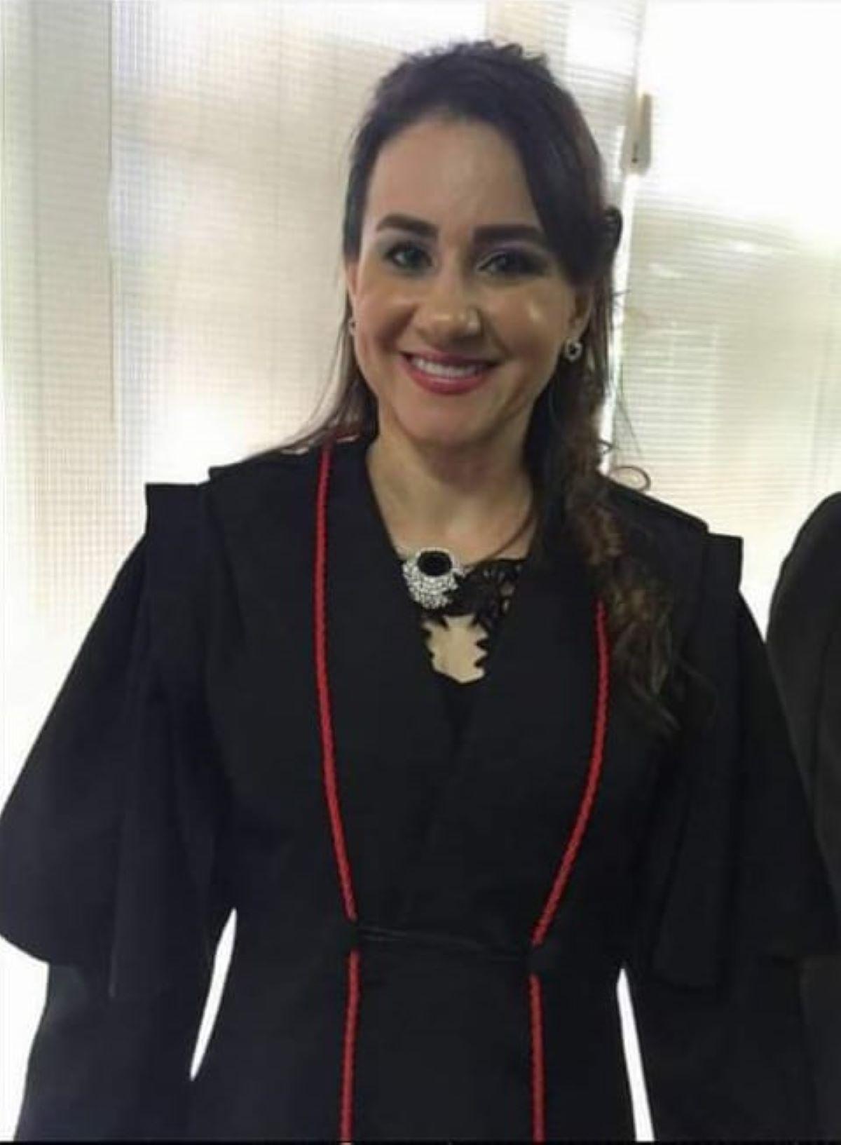 juíza mônica maria andrade