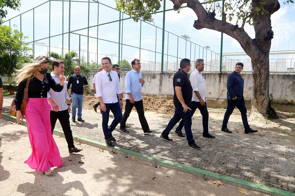 Deputados visitam ASPRAC