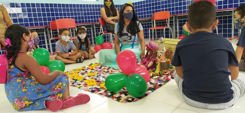 Paulinha diz que seu grande sonho e projeto de vida é difundir o ensino entre os jovens da comunidade em que vive