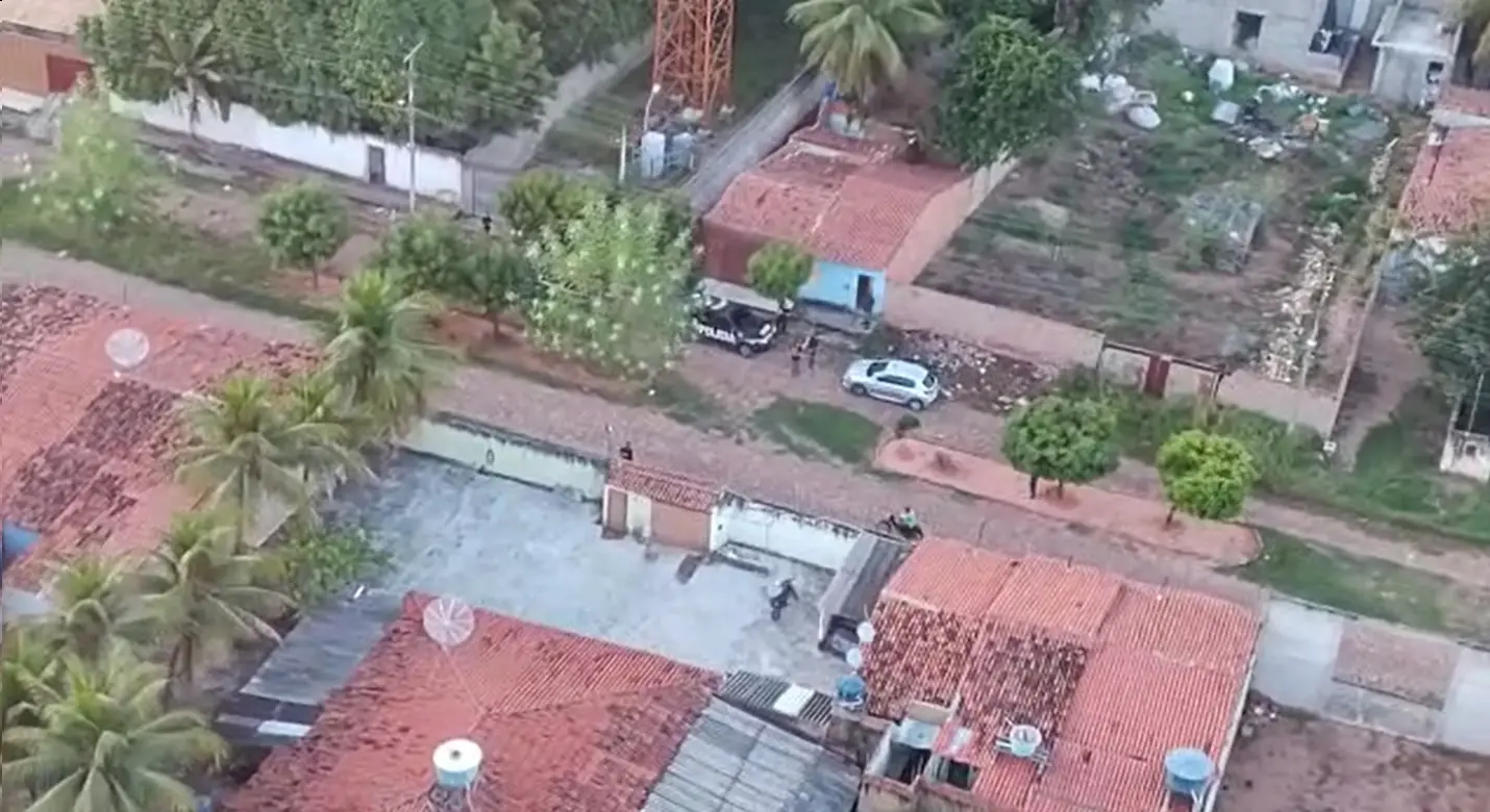 Helicóptero do Ciopaer deu apoio em operação