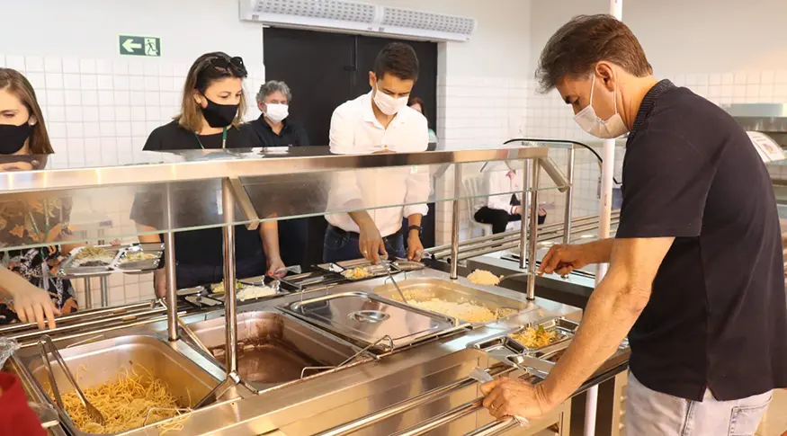 Imagem da notícia: PIB cresce 1,0% no primeiro trimestre impulsionado pelo setor de serviços