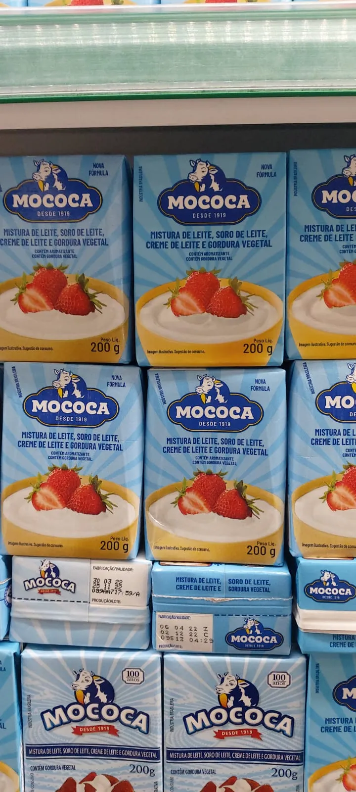 Mistura que substitui o creme de leite era vendido pelo menos R$ 1 mais barato do que os originais, por R$ R$ 2,49 (unidade)