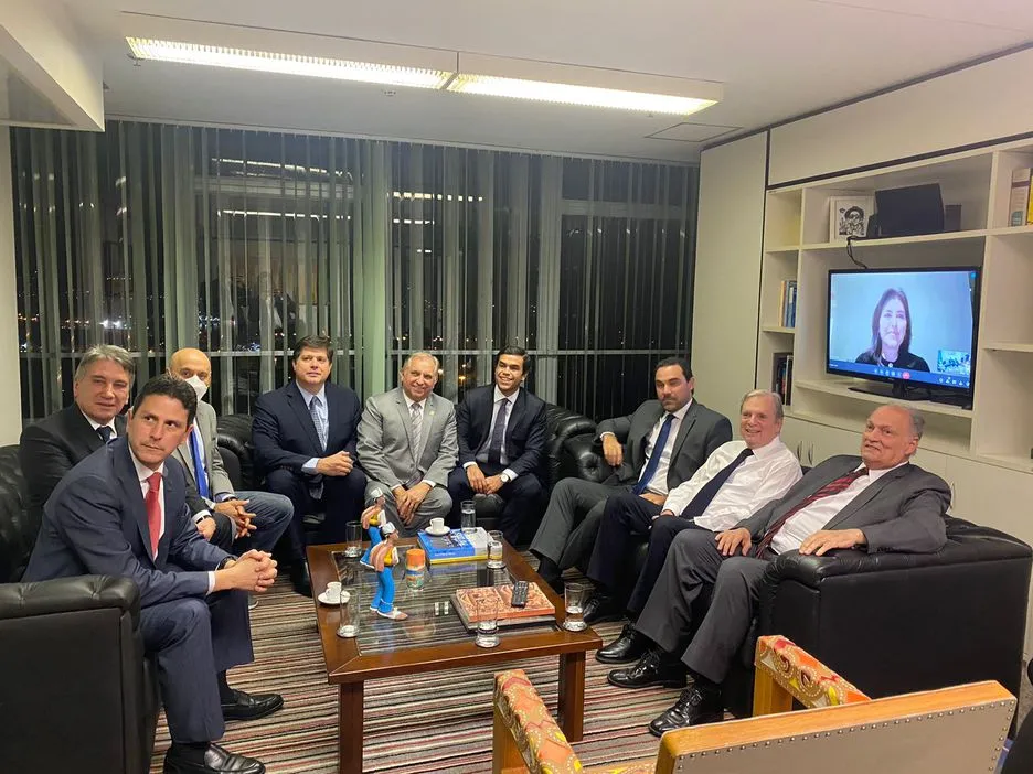 Reunião entre lideres partidários ocorreu em Brasília