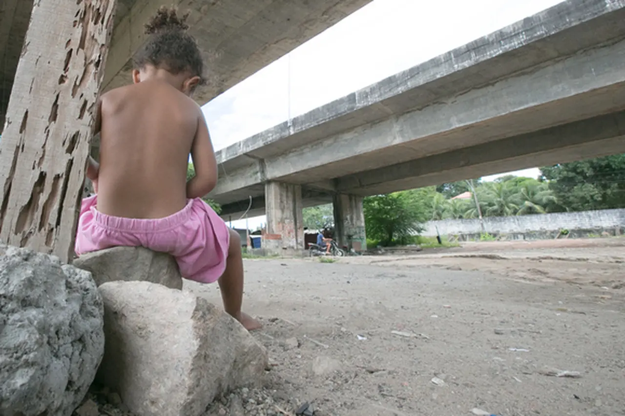 Criança em situação de rua