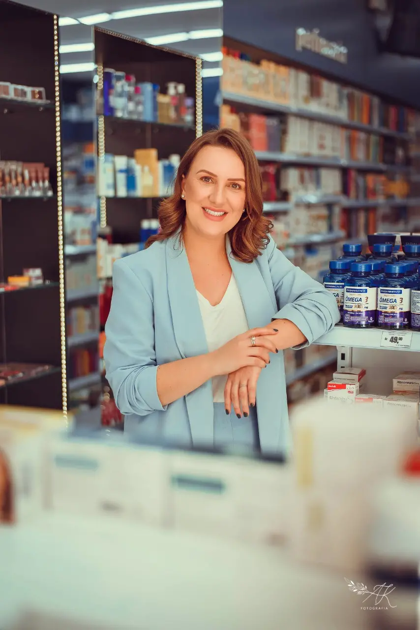 Geruza Sbroglio, gerente de e-commerce e marketing digital da Pague Menos, avalia que o salto nas vendas dos canais digitais foi resultado de uma estratégia planejada antes do início da pandemia.