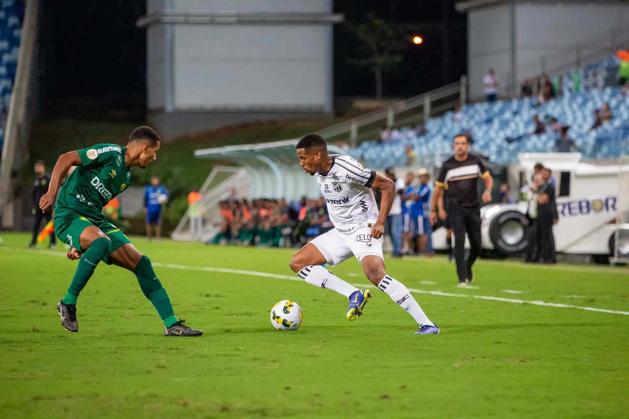 Ceará e Cuiabá fizeram um jogo truncado e com poucas chances de gol na Arena Pantanal