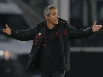 Paulo Sousa pode ir a FIFA contra o Flamengo