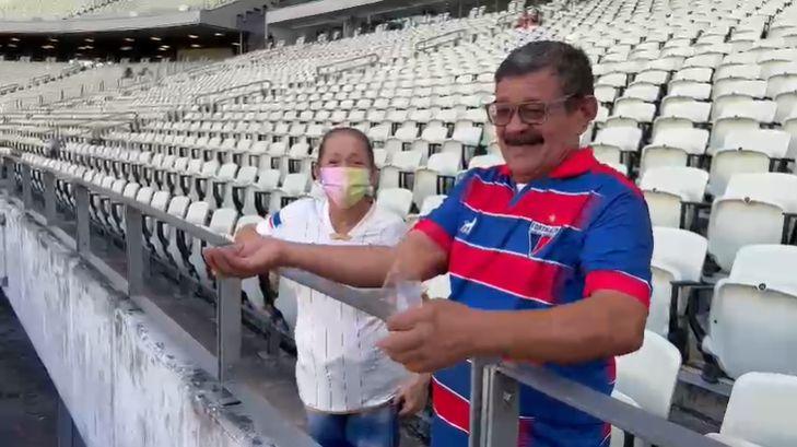 Funcionário do Ceará joga sal grosso na Arena Castelão antes de jogo com  Cuiabá - Jogada - Diário do Nordeste