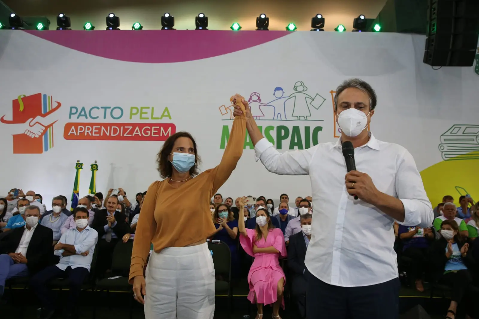 Izolda Cela em evento do PACI