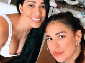 As irmãs Simone e Simaria em 'selfie' postada no Instagram.