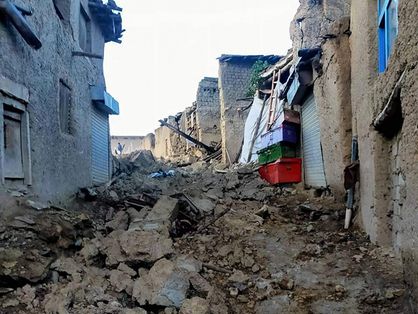 terremoto no Afeganistão deixa mais de mil mortos e feridos