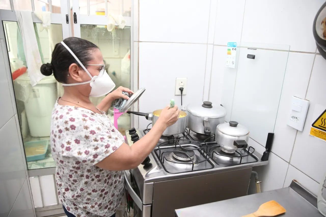 Maria Luiza Sousa, de 56 anos