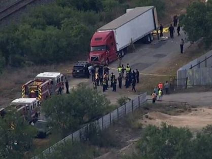42 pessoas são encontradas mortas em caminhão no Texas