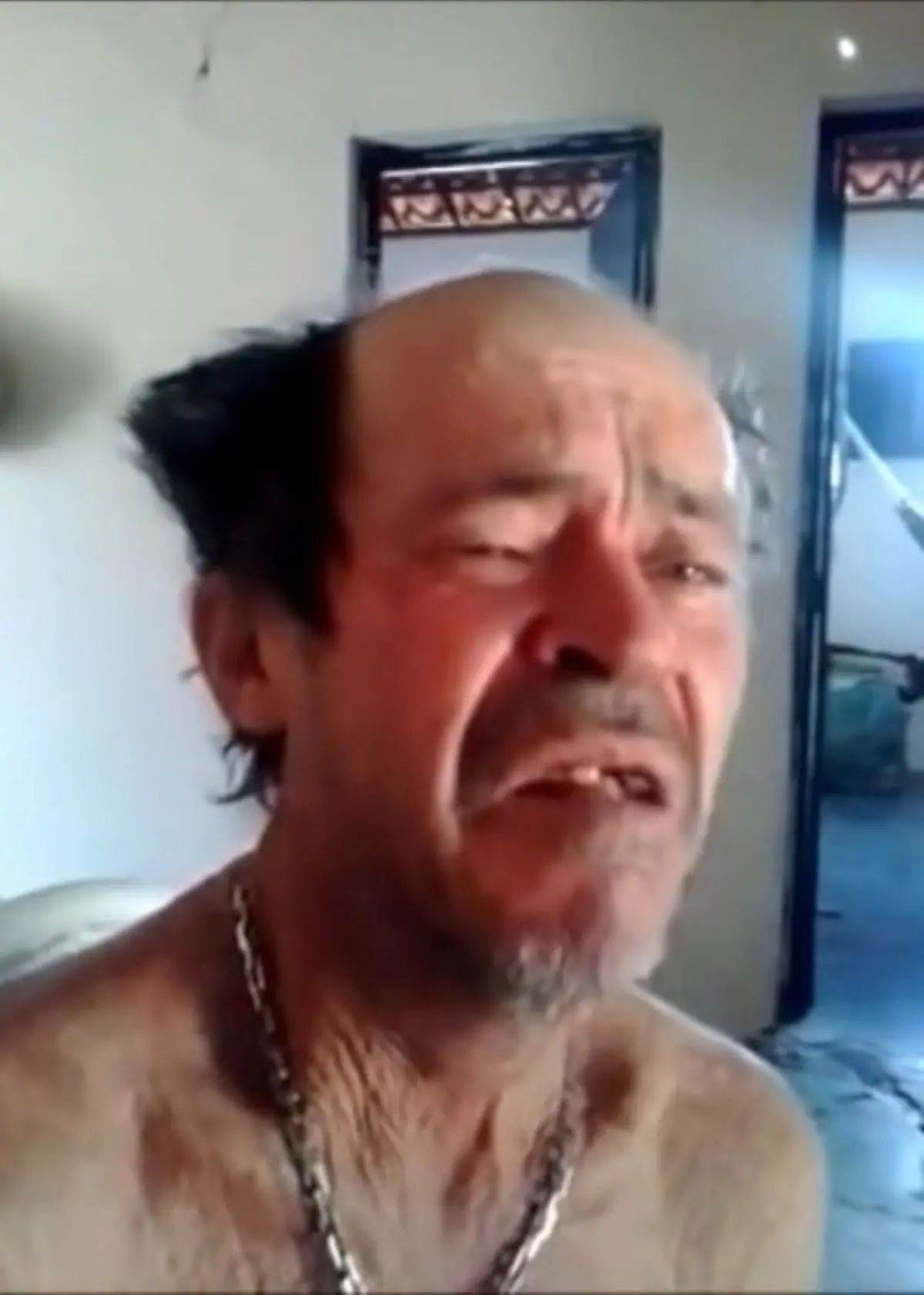 homem do meme me dê papai