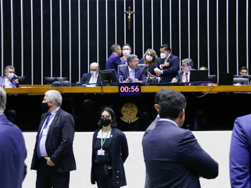 O Governo tem se articulado para tentar votar a medida no plenário ainda nesta semana