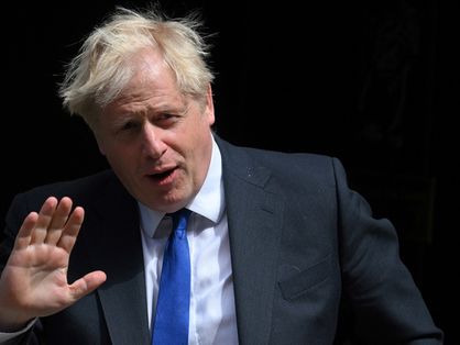 Boris Johnson pede renúncia do cargo